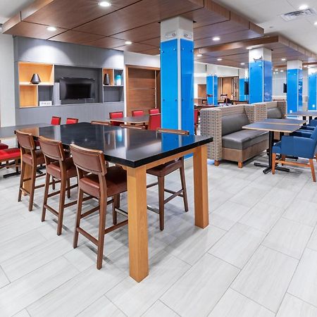 Holiday Inn Express & Suites - Stafford Nw - Sugar Land By Ihg Εξωτερικό φωτογραφία