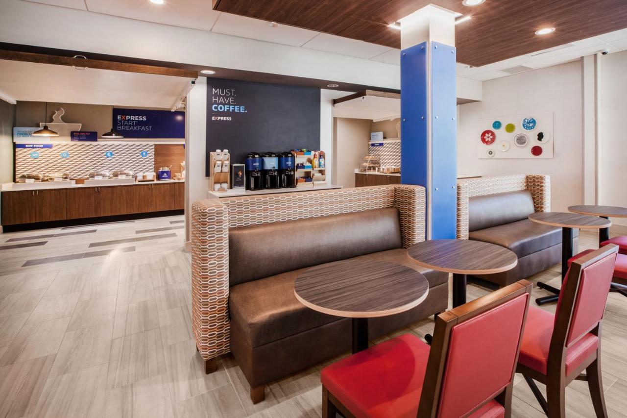 Holiday Inn Express & Suites - Stafford Nw - Sugar Land By Ihg Εξωτερικό φωτογραφία