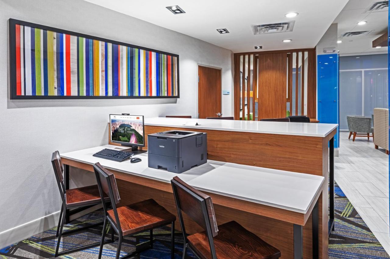 Holiday Inn Express & Suites - Stafford Nw - Sugar Land By Ihg Εξωτερικό φωτογραφία