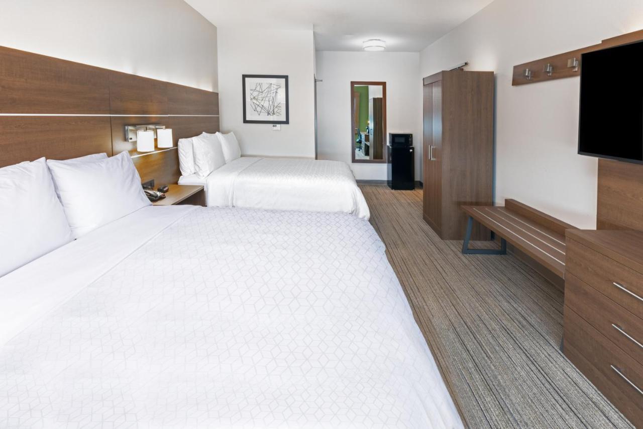 Holiday Inn Express & Suites - Stafford Nw - Sugar Land By Ihg Εξωτερικό φωτογραφία