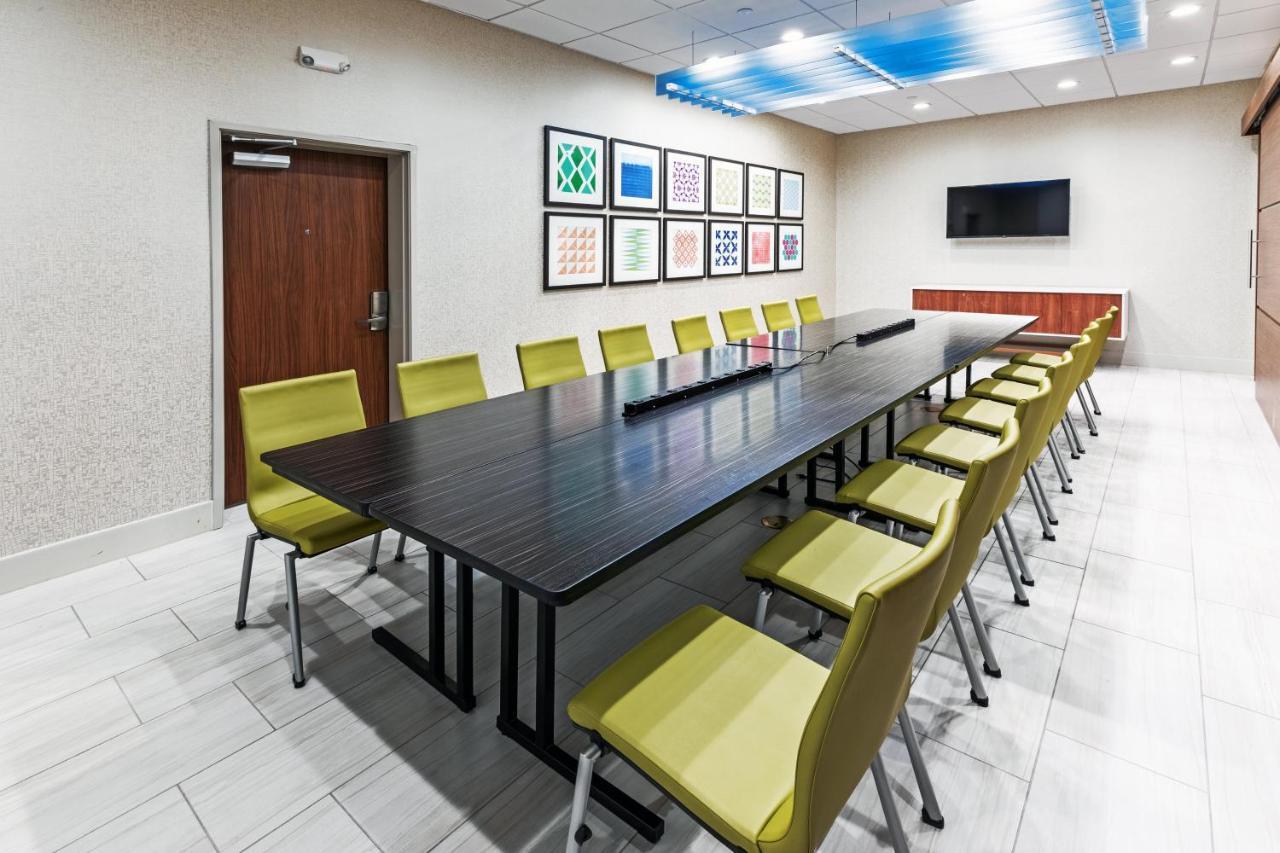 Holiday Inn Express & Suites - Stafford Nw - Sugar Land By Ihg Εξωτερικό φωτογραφία