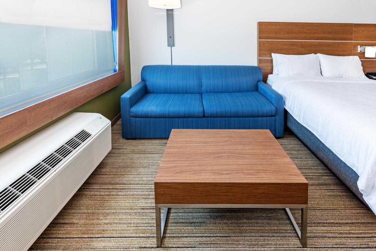 Holiday Inn Express & Suites - Stafford Nw - Sugar Land By Ihg Εξωτερικό φωτογραφία